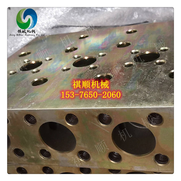 配件018-泵頭.jpg 配件018-泵頭.jpg